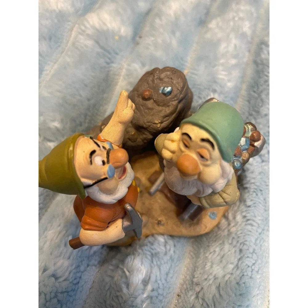 Disney The Classic Collection Snow White‎ Seven Dwarfs Mining Figurine